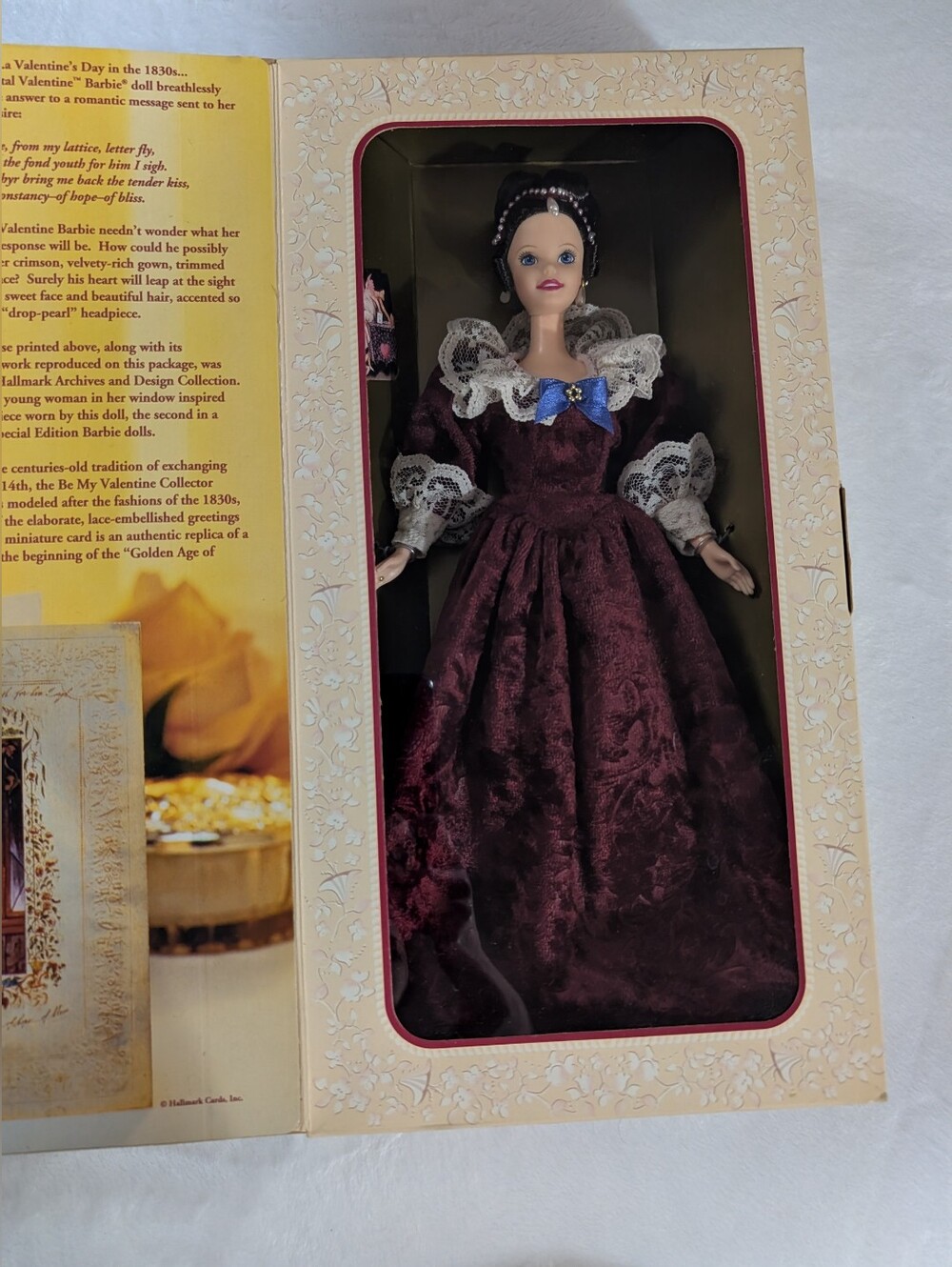 Vintage 1996 Barbie, Sentimental Valentine, Hallmark Special Edition